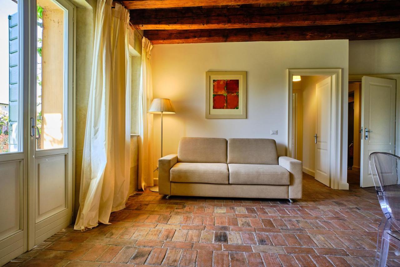 Relais Corte Guastalla Apartments Сона Екстер'єр фото