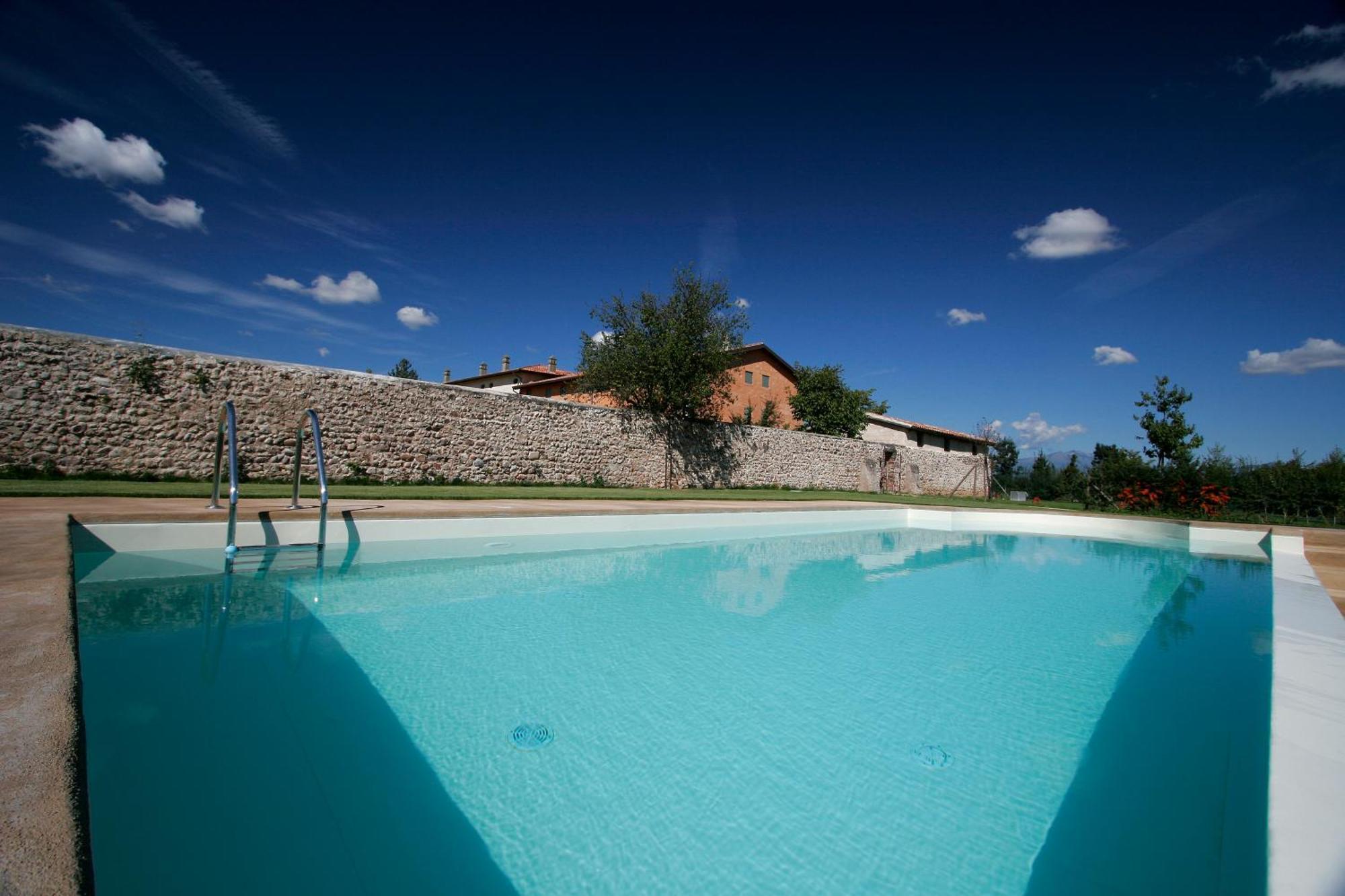 Relais Corte Guastalla Apartments Сона Екстер'єр фото